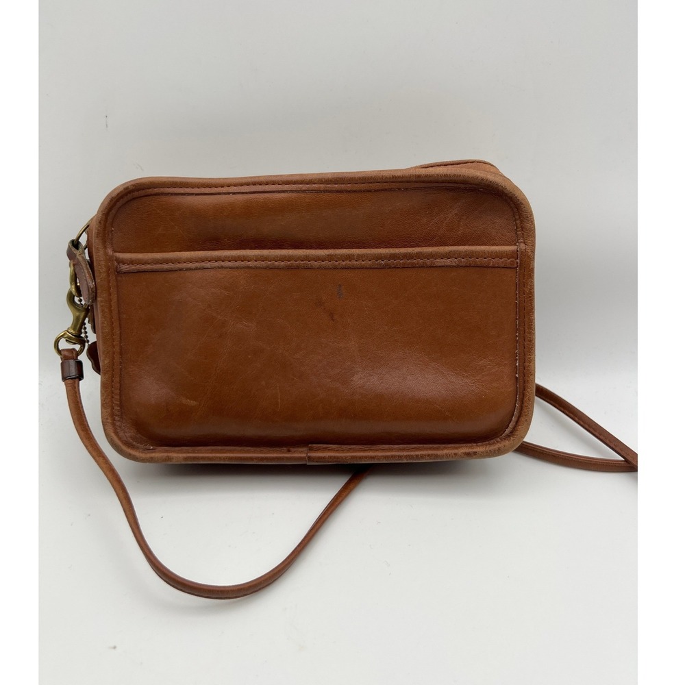 Vintage Coach British Tan Leather Crossbody Camera Bag 9135 Brass Hardware